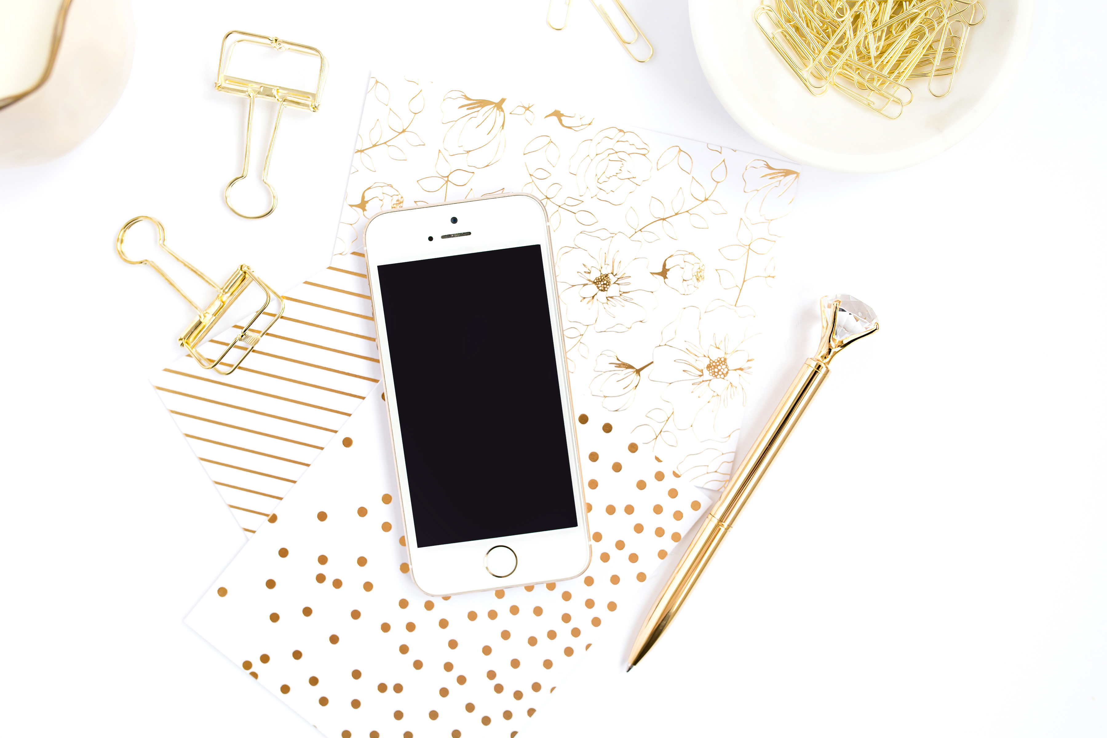 Office Supplies to Beautify Your Office